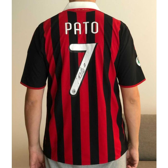 Pato firmata anno 2009/10