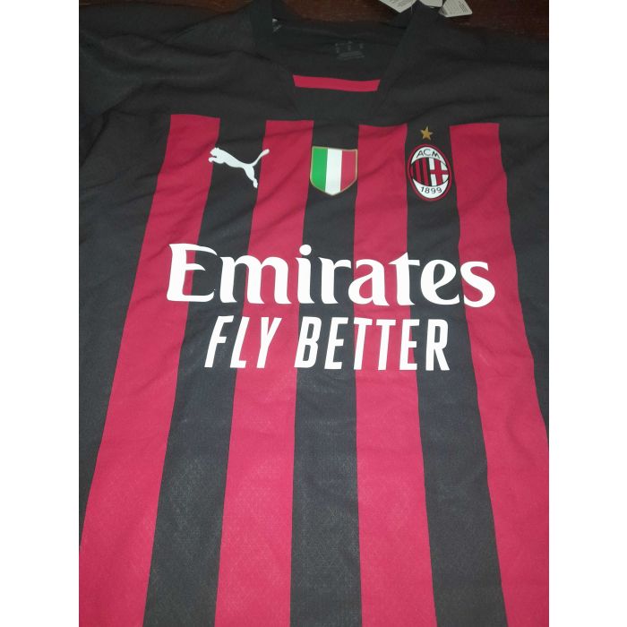 Maglia del Milan autografata da the hernandez 2022 23 