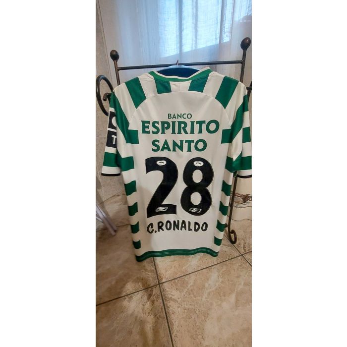 C.Ronaldo 28 Sporting Lisbon 2002/03