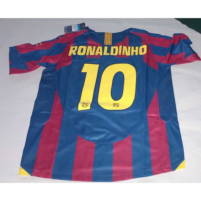 Maglietta barcellona di ronaldinho 